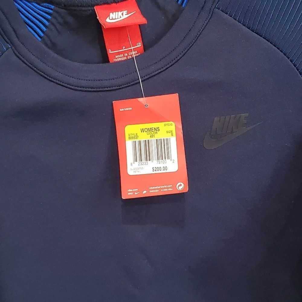 NWT NIKE blue pullover - Picture 4 of 6